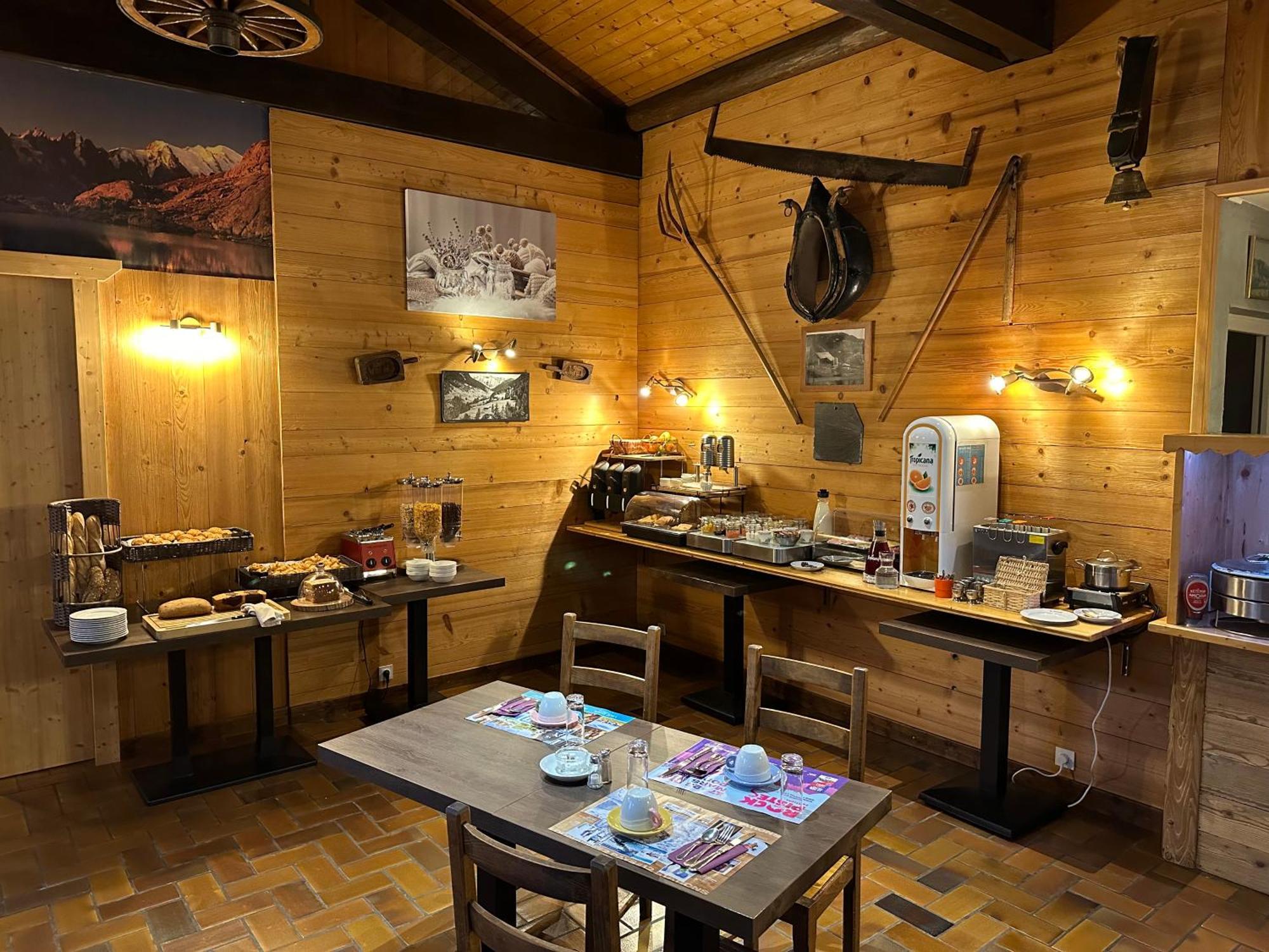 Hotel Le Soly Morzine Buitenkant foto